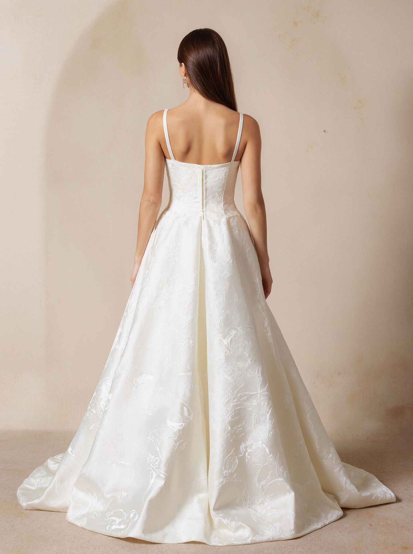White Women's Sleeveless Square Neck Straps A-line Embroidery Wedding Dress