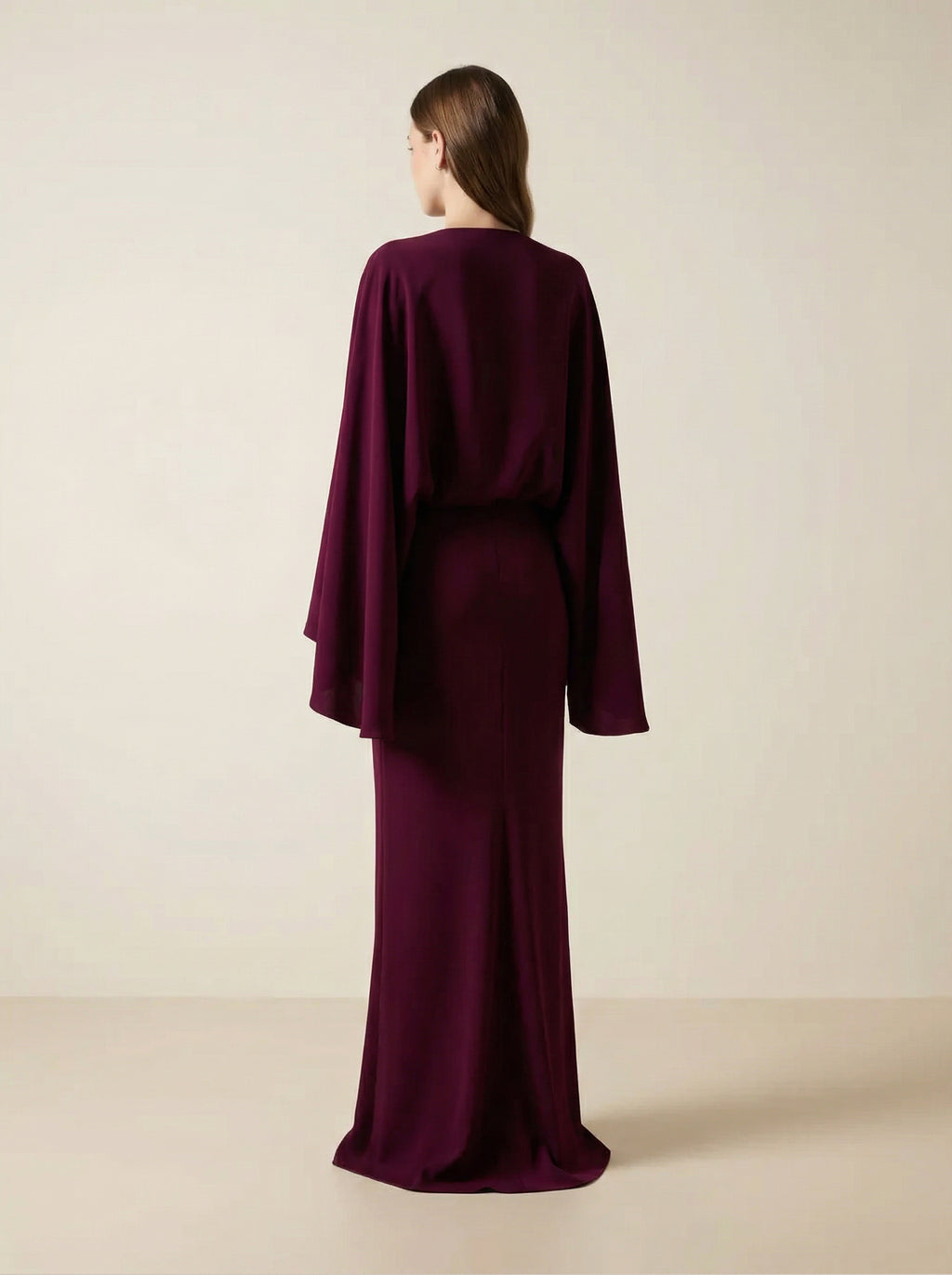 Long-Sleeved Evening Gowns Are Suitable For Formal Occasions  Parties