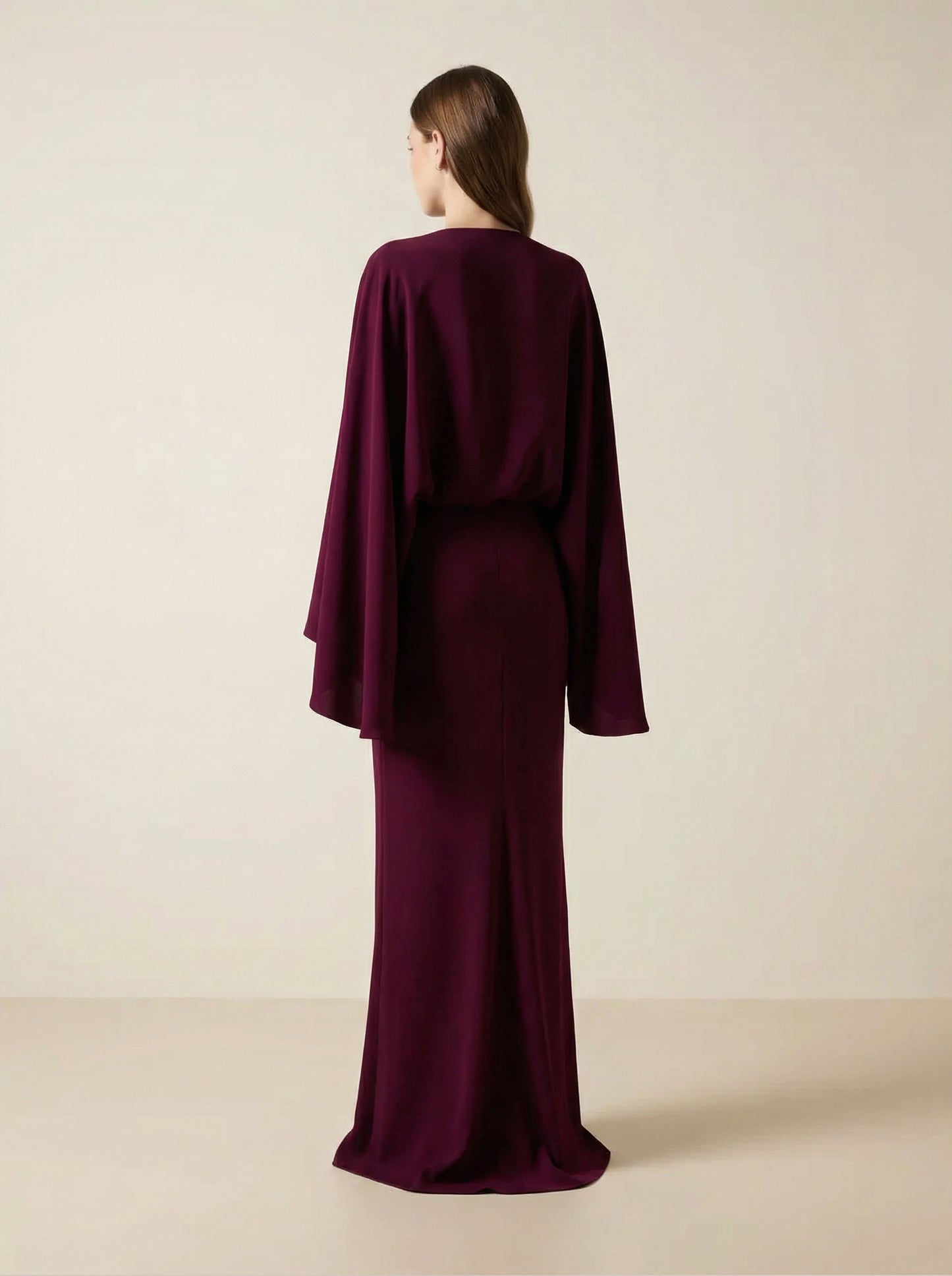Long-Sleeved Evening Gowns Are Suitable For Formal Occasions  Parties